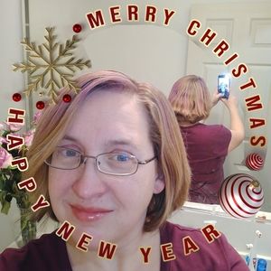 Meet your Posher, Monica